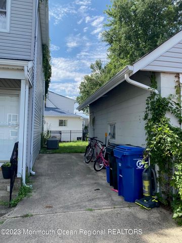 35-37 Hudson Avenue, North Middletown, NJ 07748