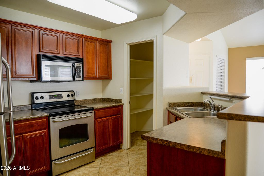 17017 N 12TH Street 1040, Phoenix, AZ 85022 — photo 5