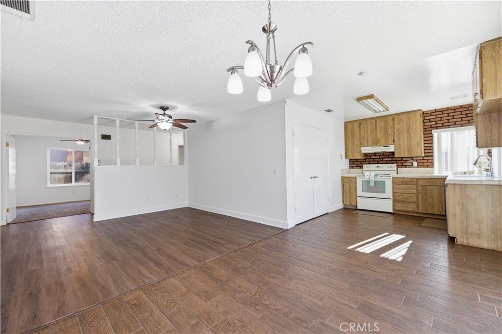 7035 Batavia Way, Riverside, CA 92586 — photo 4