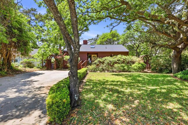 509 14th Ave. S, North Myrtle Beach, SC 29582