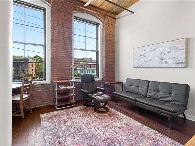 1245 Adams St B210, Boston, MA 02124
