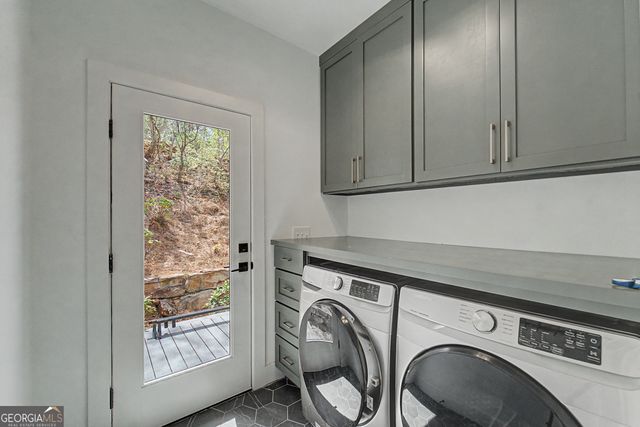 205 Turtle Cove, Clayton, GA 30525