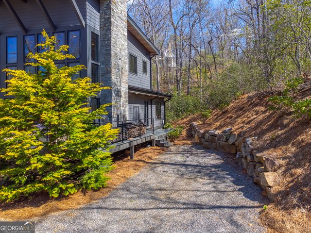 205 Turtle Cove, Clayton, GA 30525