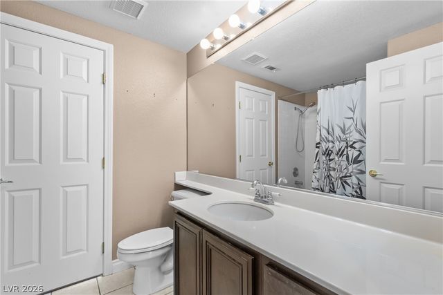 2009 Bloomfield Court, Las Vegas, NV 89134