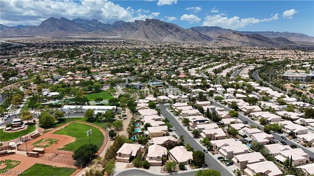 2009 Bloomfield Court, Las Vegas, NV 89134