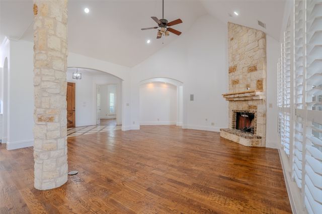 710 Corsica Court, Argyle, TX 76226