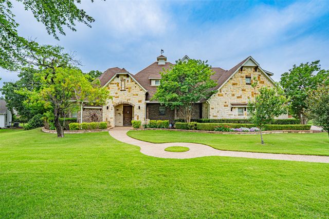 710 Corsica Court, Argyle, TX 76226