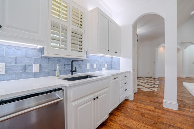 710 Corsica Court, Argyle, TX 76226