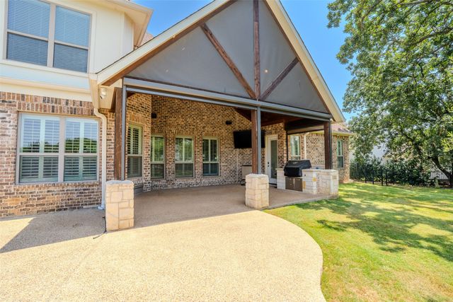 710 Corsica Court, Argyle, TX 76226