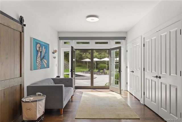 16 Old Logging Road, Pound Ridge, NY 10576