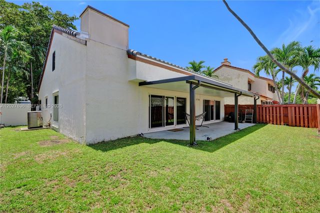 8946 SW 150th Ct Cir E, Miami, FL 33196