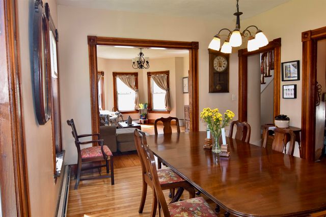 33 Court Street, Newport, NH 03773