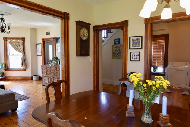 33 Court Street, Newport, NH 03773