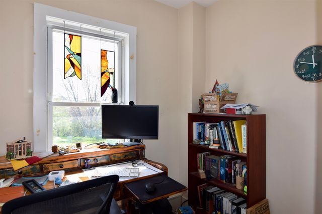 33 Court Street, Newport, NH 03773