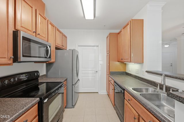 911 Providence Glen Drive, Chapel Hill, NC 27514