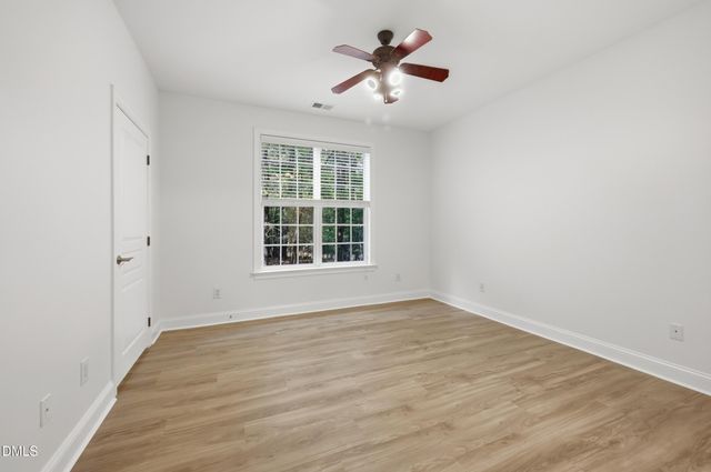 911 Providence Glen Drive, Chapel Hill, NC 27514