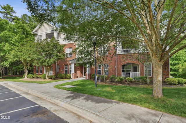 911 Providence Glen Drive, Chapel Hill, NC 27514