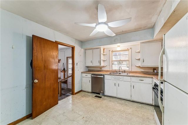 312 S Leona Street, Concordia, MO 64020