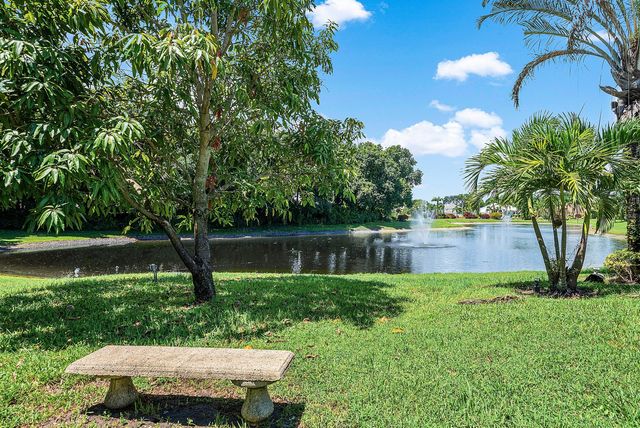17595 Bocaire Place, Boca Raton, FL 33487