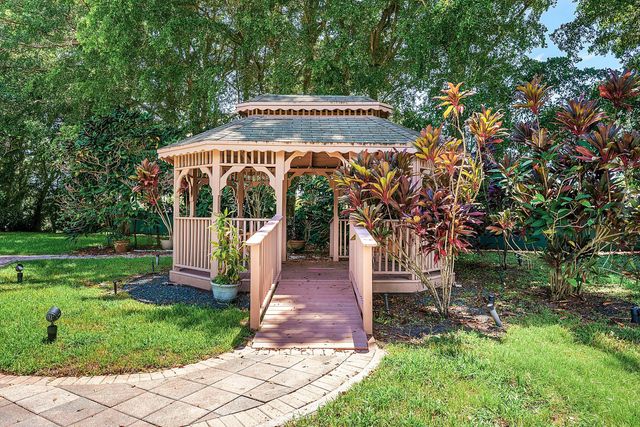 17595 Bocaire Place, Boca Raton, FL 33487