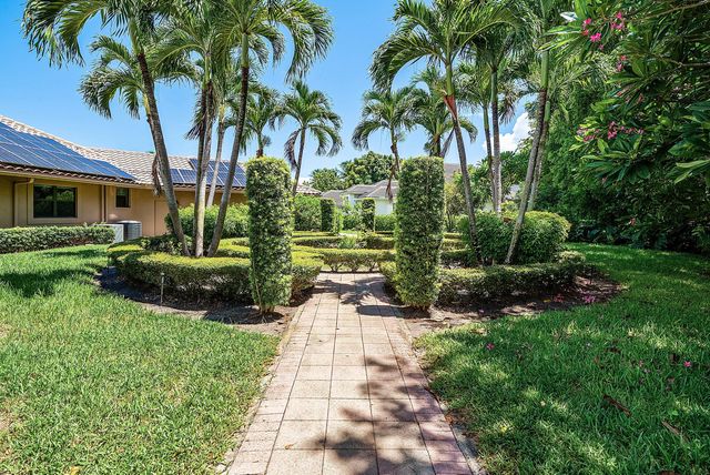 17595 Bocaire Place, Boca Raton, FL 33487