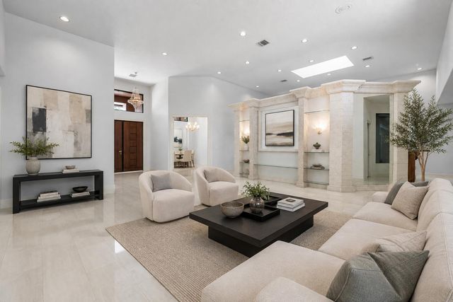 17595 Bocaire Place, Boca Raton, FL 33487