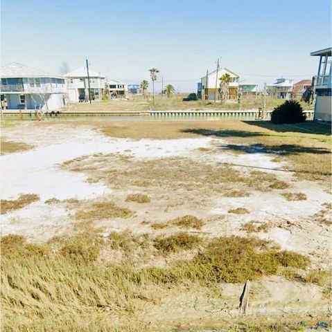 114 Channelview, Rockport, TX 78382