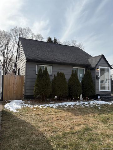 8420 Republic Avenue, Warren, MI 48089