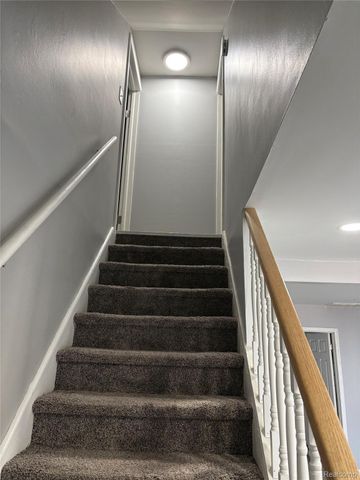 8420 Republic Avenue, Warren, MI 48089