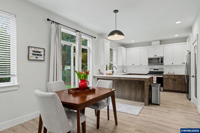 5539 Crossler Meadow Lp SE, Salem, OR 97306