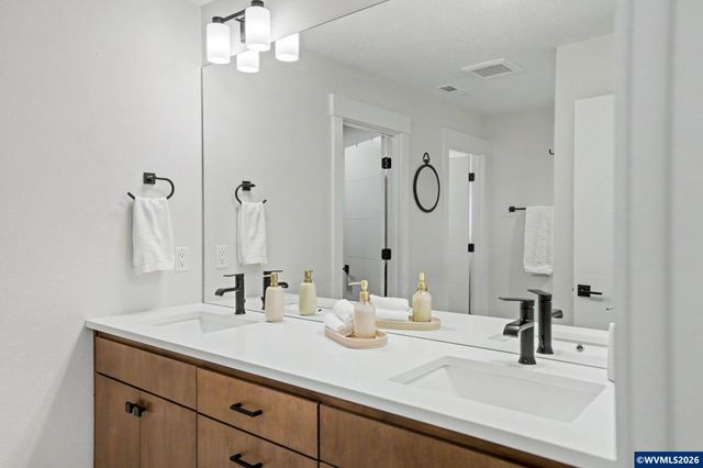 5539 Crossler Meadow Lp SE, Salem, OR 97306