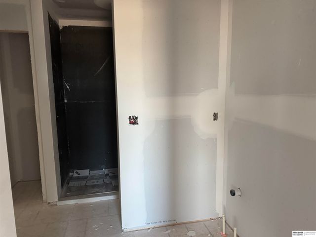 6213 N 209 Street, Elkhorn, NE 68022