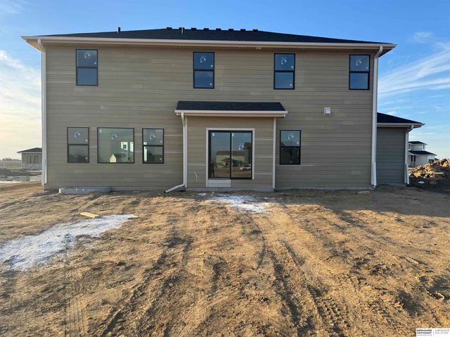 6213 N 209 Street, Elkhorn, NE 68022
