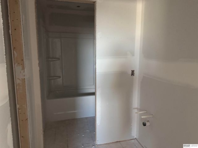 6213 N 209 Street, Elkhorn, NE 68022