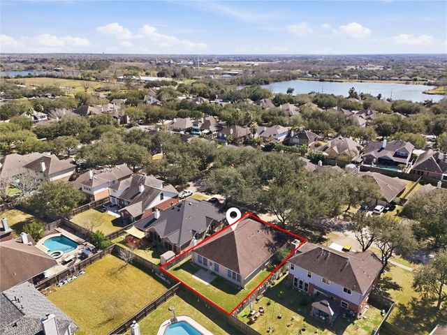 3206 Ivory Pointe Drive, League City, TX 77573