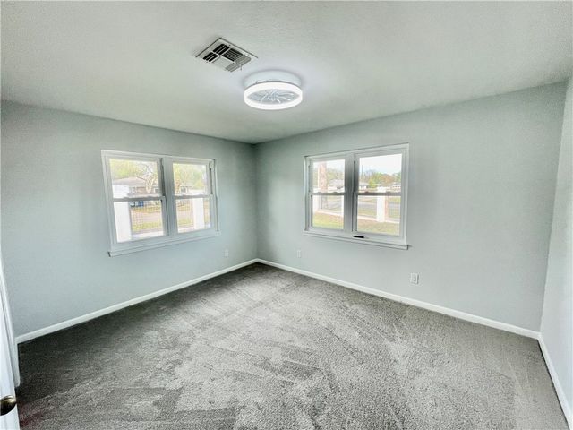 2005 Bay Ave., Rockport, TX 78382