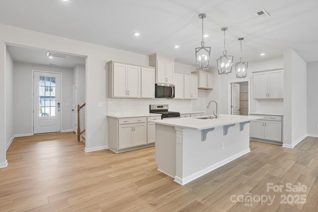 1622 Honey Trail, Monroe, NC 28112