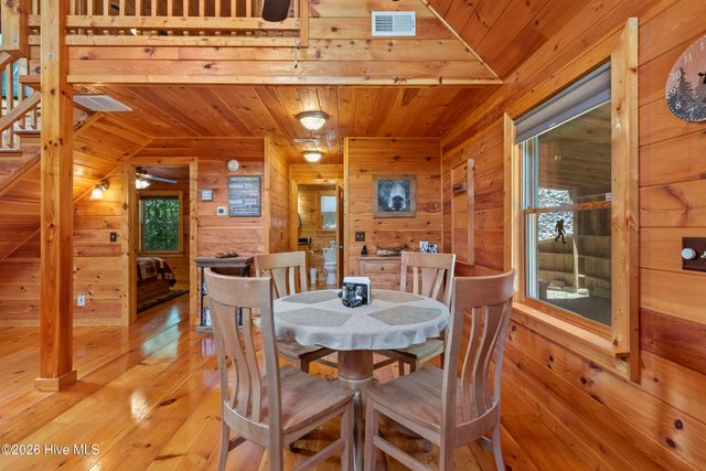 171 Laurel Oak Lane, Murphy, NC 28906