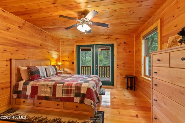 171 Laurel Oak Lane, Murphy, NC 28906