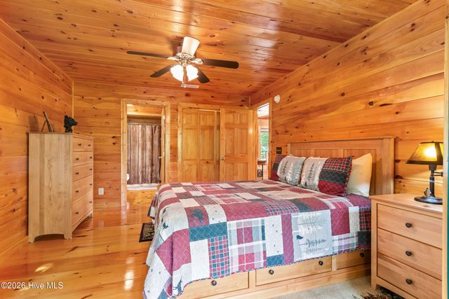 171 Laurel Oak Lane, Murphy, NC 28906