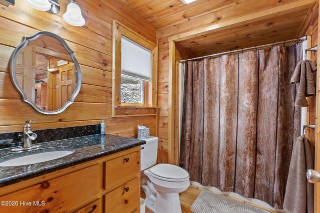 171 Laurel Oak Lane, Murphy, NC 28906