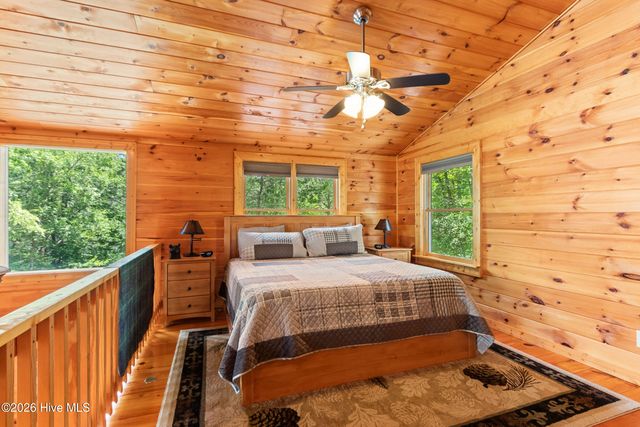 171 Laurel Oak Lane, Murphy, NC 28906