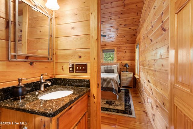 171 Laurel Oak Lane, Murphy, NC 28906