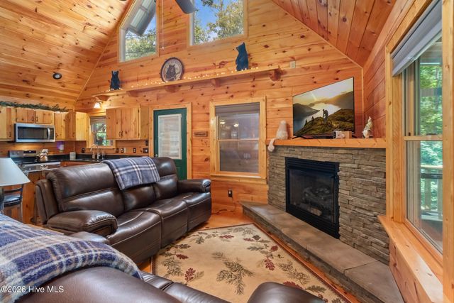 171 Laurel Oak Lane, Murphy, NC 28906