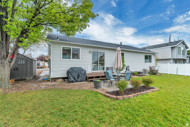 8337 S ETUDE DR, West Jordan, UT 84088