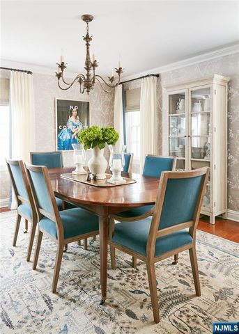 8 Howard Park Drive, Tenafly, NJ 07670