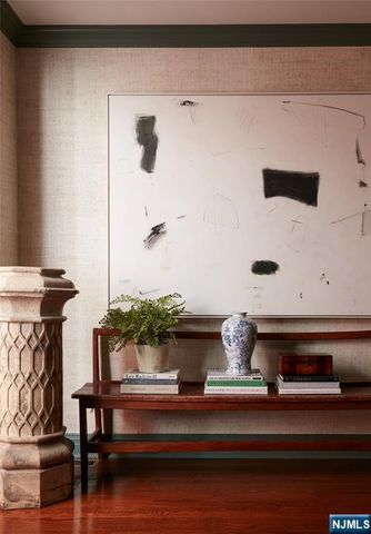 8 Howard Park Drive, Tenafly, NJ 07670