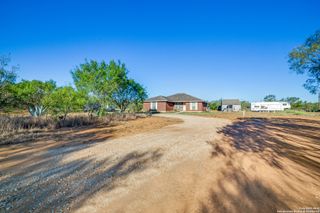 8180 FM 2146, Jourdanton, TX 78026