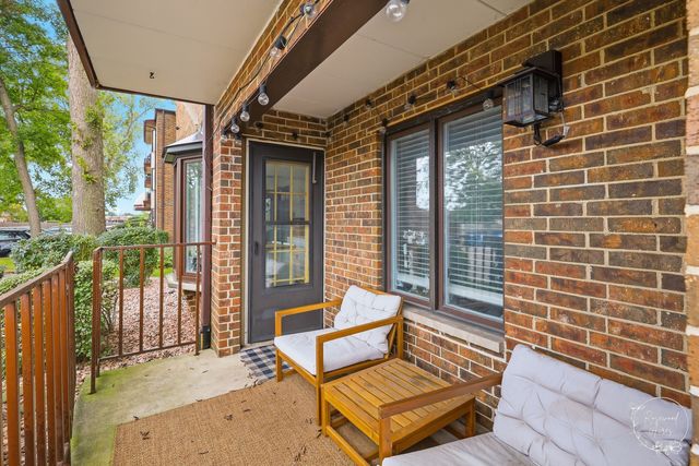 13531 Lamon Avenue 203, Crestwood, IL 60418