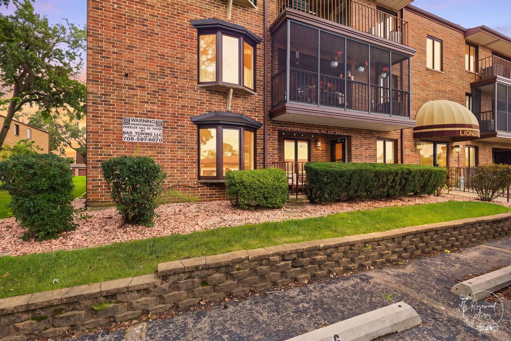 13531 Lamon Avenue 203, Crestwood, IL 60418 — photo 2